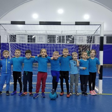 Детский футбольный клуб Admiral Kids на Мостовой улице фото 2