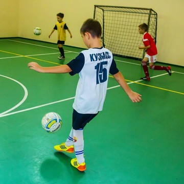 Детский футбольный клуб СОК Кузбасс фото 3