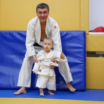 Спортивный клуб Shkarin school на Стартовой улице фото 3
