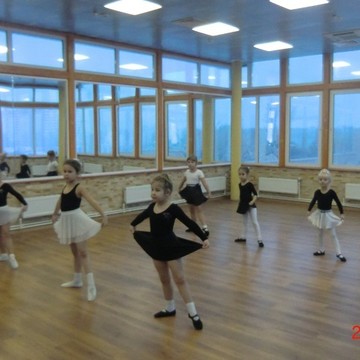 Танцбург в Железнодорожном фото 2