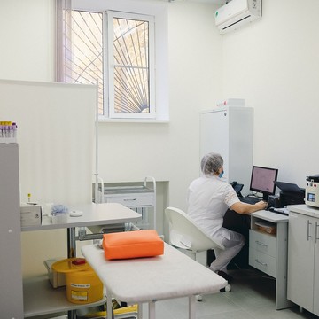 Стоматологическая клиника Айболит в Ново-Савиновском районе фото 3
