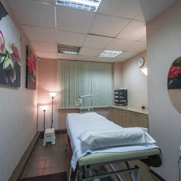 Медицинский центр Альбатрос на проспекте Большевиков фото 2