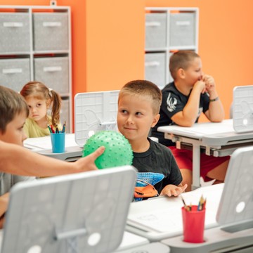 Частная школа Top IT School на метро Пионерская фото 2