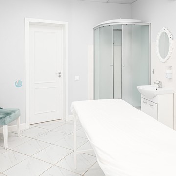 Клиника лазерной эпиляции и косметологии Подружки в Петрозаводске фото 1