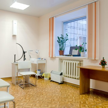 Центр Консультаций и Медицинских Осмотров на улице Нахимова фото 3