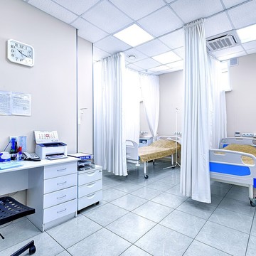 Многопрофильная клиника Ниармедик на улице Гагарина в Обнинске фото 1