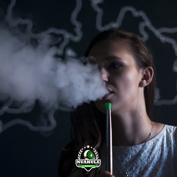 Центр паровых коктейлей Nuahule Smoke на улице Академика Лаврентьева в Долгопрудном фото 1