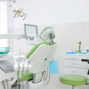 Многопрофильный медицинский центр Giacint N на улице Барышиха фото 1
