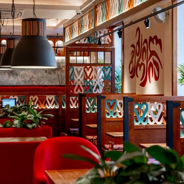 Ресторан грузинской кухни Пхали-Хинкали в Санкт-Петербурге фото 1