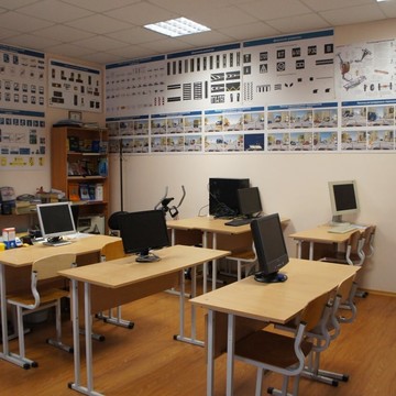 Автошкола Профессиональный уровень на Технической улице фото 1