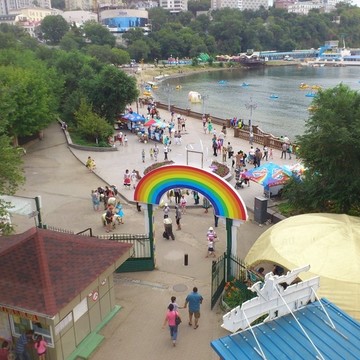 Парк аттракционов Карусель во Владивостоке фото 1