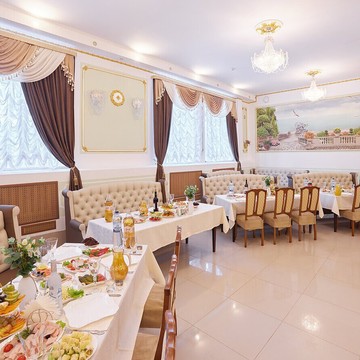 Ресторан русско-европейской кухни Версаль фото 1