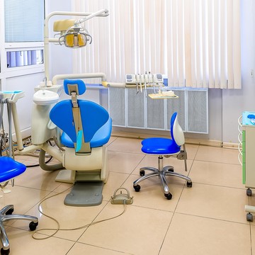 Стоматологическая клиника Dental Clinic в Южном Медведково фото 1