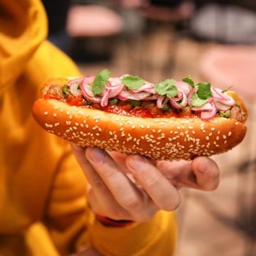 Кафе Hot Dog Bulldog в ​ТЦ Метрополис фото 2