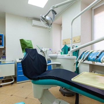 Стоматологическая клиника Профисмайл на улице Барамзиной фото 2