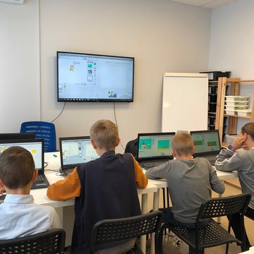 Школа программирования и робототехники для детей Пиксель на ​Мусы Джалиля фото 1