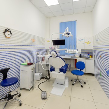Стоматологическая клиника Улыбайся в Кировске фото 3