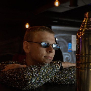 Центр паровых коктейлей Black hookah на Абаканской улице фото 1