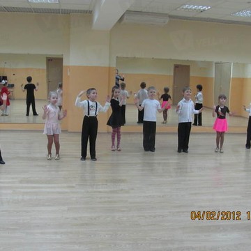 Танцевально-спортивный клуб САНТИ фото 1