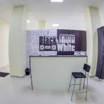 Студия танца BLACK&amp;WHITE на Московском шоссе фото 1