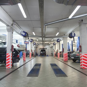 Магазин автозапчастей и сервис ЕвроАвто на Индустриальном проспекте фото 2