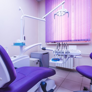 Центр семейной стоматологии Dental Implant фото 2
