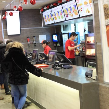 Ресторан быстрого питания KFC на улице Прившина фото 2