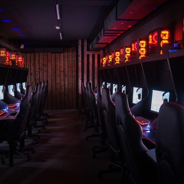 Компьютерный клуб Everest Gaming фото 2