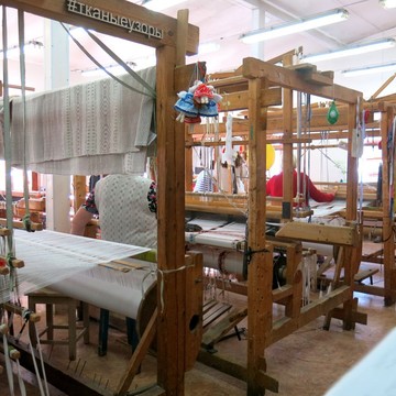 Фабрика ручного узорного ткачества Тканые узоры на Первомайской улице фото 3