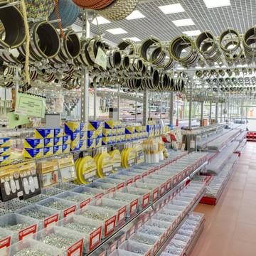 Магазин инструментов для дома и сада Крепмаркет на метро Белорусская фото 1