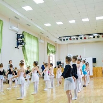 Школа балета Жете на бульваре Маршала Рокоссовского фото 1