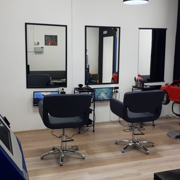 Салон-парикмахерская Classic7 в Чкаловском районе фото 1