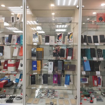 Магазин по продаже цифровой технике HotPhone на улице на улице Вишневского фото 1