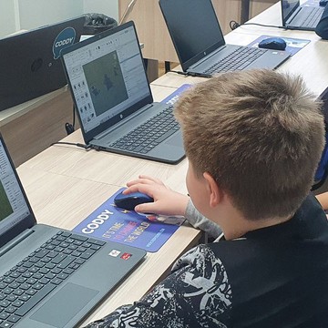 IT- школа CODDY м. Селигерская фото 2