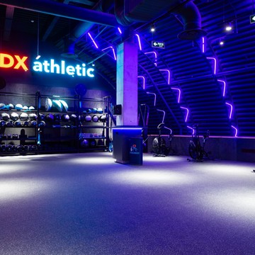 Фитнес-клуб DDX Fitness в ТЦ Простор фото 1