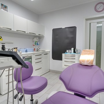 Центр стоматологии Юми на улице Докторова фото 3