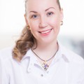 Фотография специалиста Эмик Елена Александровна