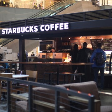 Starbucks на Кутузовской фото 2