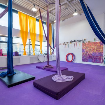 Студия воздушной гимнастики Airdance на Московском шоссе фото 2