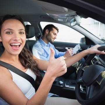 Автошкола Авто-престиж на улице Родионова фото 1