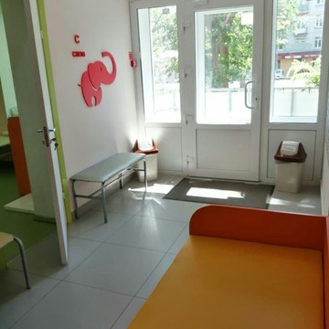 Детская клиника Здоровье с пеленок на проспекте Энтузиастов фото 2