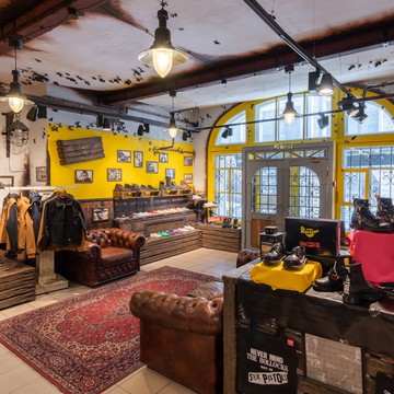 Dr. Martens в Банковском переулке фото 2