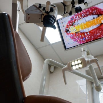 Стоматологическая клиника Эстет Дент на Первомайской улице в Долгопрудном фото 1