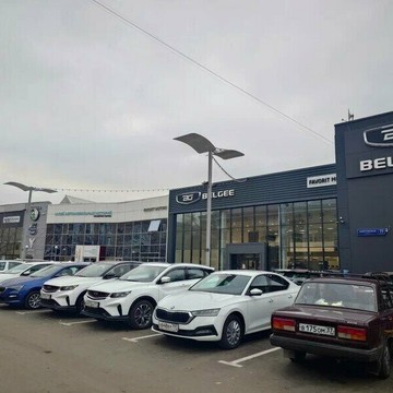 Favorit Motors Premium Сервис на Коптевской улице, 71 фото 2