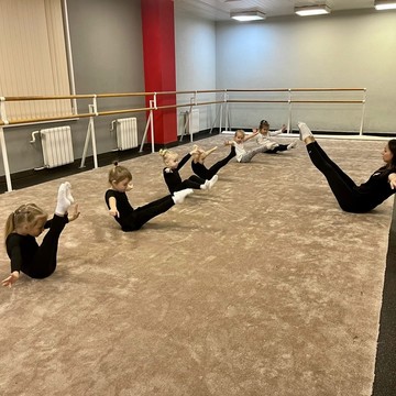 Школа художественной гимнастики GymBalance фото 1