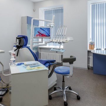 Клиника эстетической стоматологии Денти на Лиговском проспекте фото 1