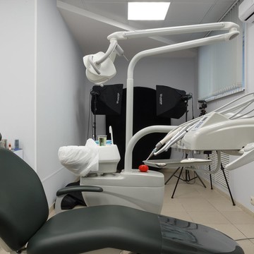 Клиника стоматологии Дентастиль на улице Пожалостина фото 2
