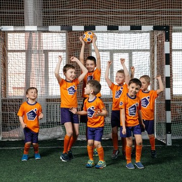 Футбольная школа для детей Чемпионика на улице Дмитриева фото 2