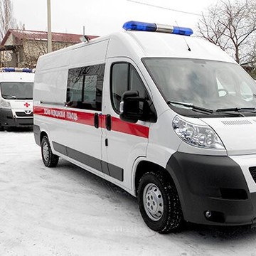 Служба перевозки лежачих больных СпецМедТранс на Петербургском шоссе фото 1