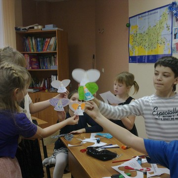 Языковая школа Englisheasy на улице Чистяковой в Одинцово фото 2